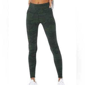 Alo Yoga Camo Vapor Leggings